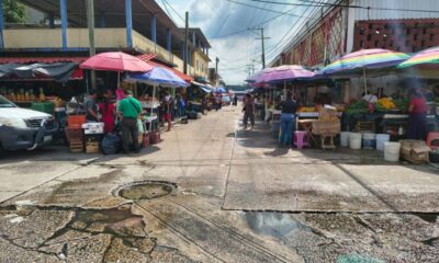 Ambulantes liberan la calle Aldama tras dos días de tensión entre comerciantes