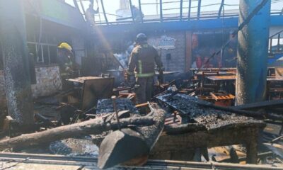 *Se perdieron 30 fuentes de empleo por el incendio de la palapa “El Calamar” de Coatzacoalcos, la gerencia pide a las autoridades dar con los responsables del atentado*