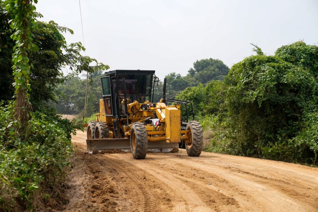 Guillermo Reyes Espronceda supervisó trabajos de rehabilitación en el tramo La Victoria – Otapa.