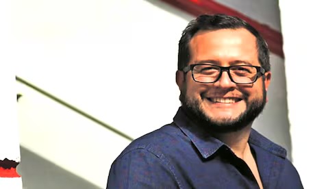 Hijo de AMLO defiende ayuda petrolera de México a Cuba; arremete contra estrategia de «castigar a la población civil»