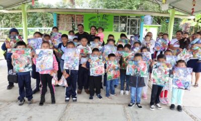 DIF Minatitlán lleva alegría a comunidades del área rural