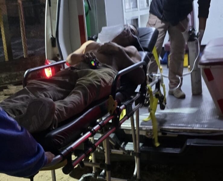 Mecánico de Oluta es hallado herido con arma blanca.