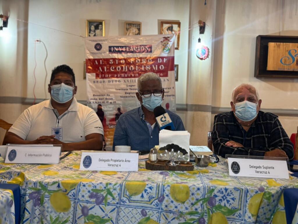 (+VIDEO) AA convoca a foro en Minatitlán para frenar el avance del alcoholismo