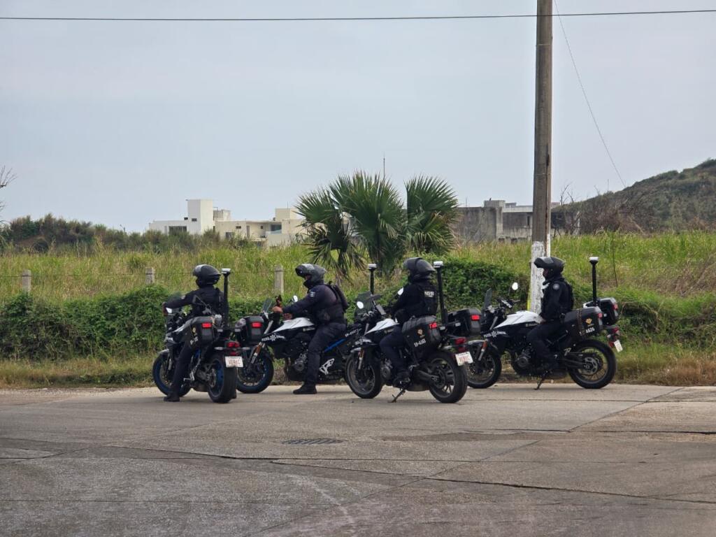 *Dejan lona con amenazas hacia restaurante que fue incendiado en Coatzacoalcos*