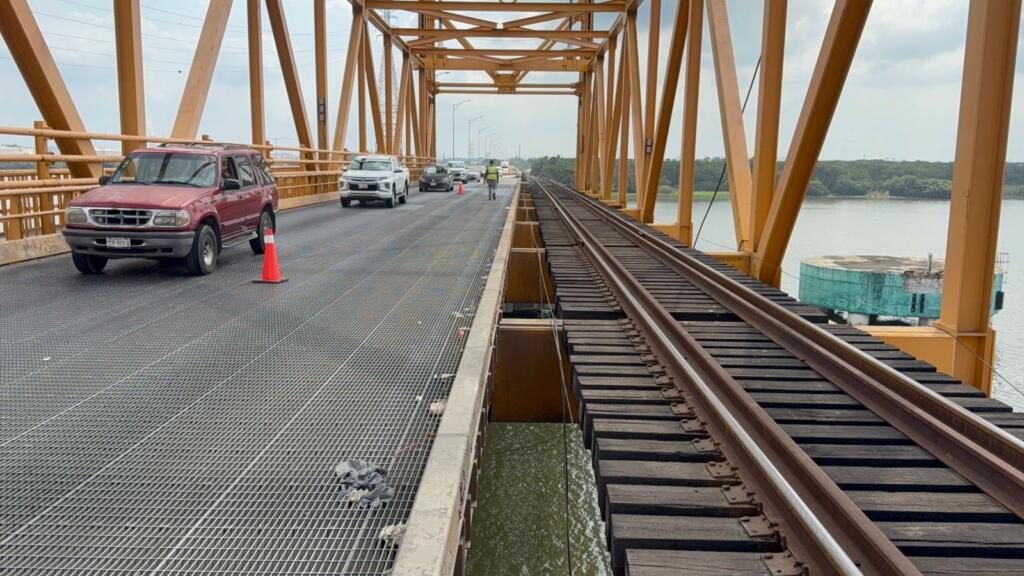 *Es chiapaneco el hombre que cayó al río Coatzacoalcos desde el puente Coatzacoalcos I, cuando se bajó a orinar y presuntamente resbaló*