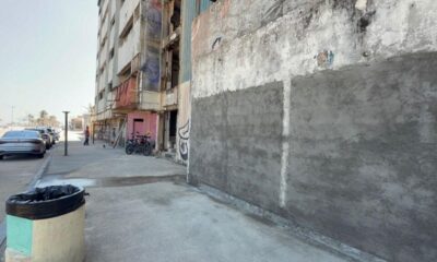 *Para evitar que sigan ingresando personas en situación de calle, sellan accesos del hotel abandonado Playa Varadero en el malecón de Coatzacoalcos*