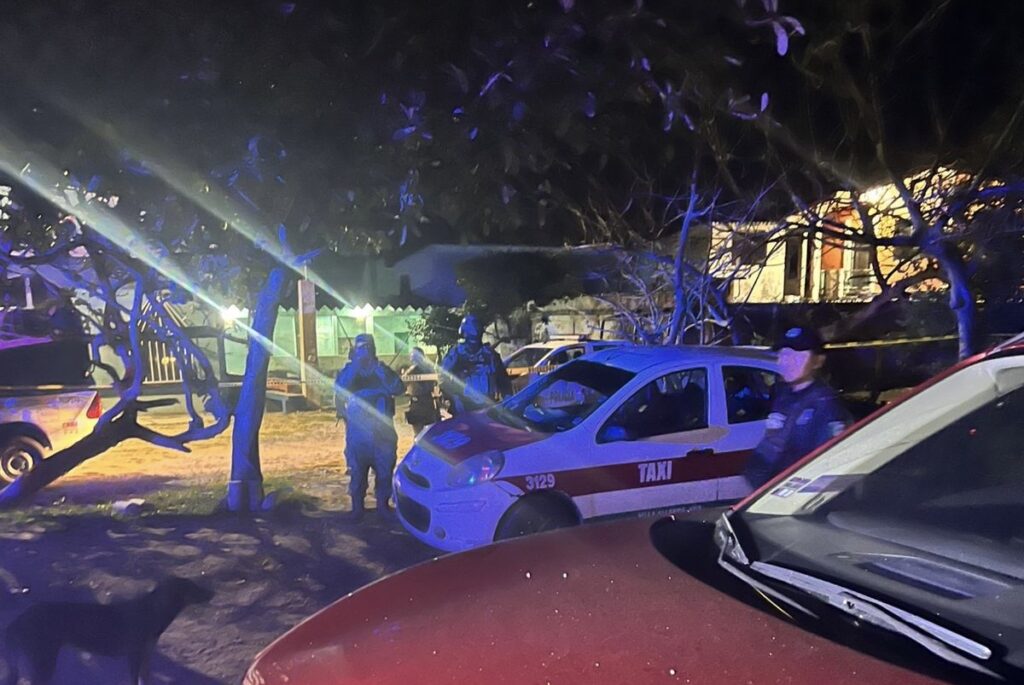 *Disparan y lanzas artefactos explosivos a vivienda en Villa Allende*