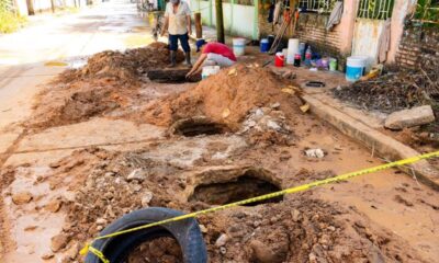 Gobierno de Minatitlán atiende reparación de línea principal en la colonia Santa Clara