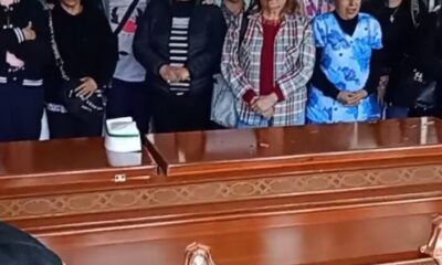 *Despiden a “La Preciosa” en el HGZ 36 de Coatzacoalcos, recorrió el ataúd los pasillos de la clínica donde atendió como enfermera a miles de pacientes*