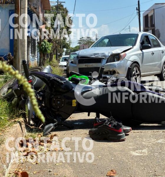 Video exhibe choque en Chapala: motociclista se pasa la preferencia, resulta lesionado y el conductor termina detenido; esto sabemos
