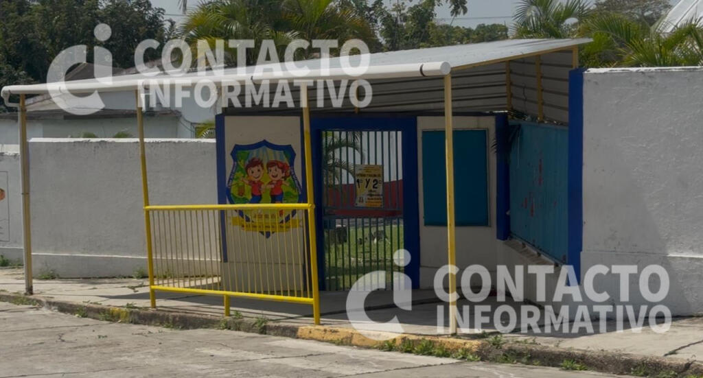 Padres protestan por presencia de maestra señalada en caso de presunto abuso en jardín de niños; piden su destitución