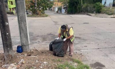 Aplican primeras multas por tirar basura fuera de horario en Coatzacoalcos