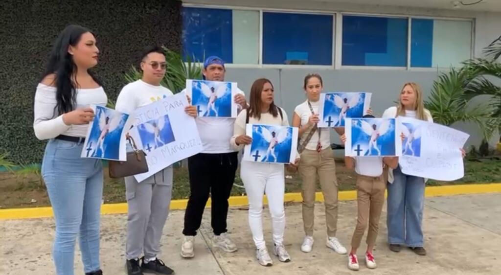 *Exigen justicia por Rigo Márquez, el estilista que fue asesinado hace dos años en Coatzacoalcos*