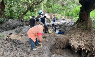 Avanzan trabajos de reparación en la línea general de agua potable en Cosoleacaque