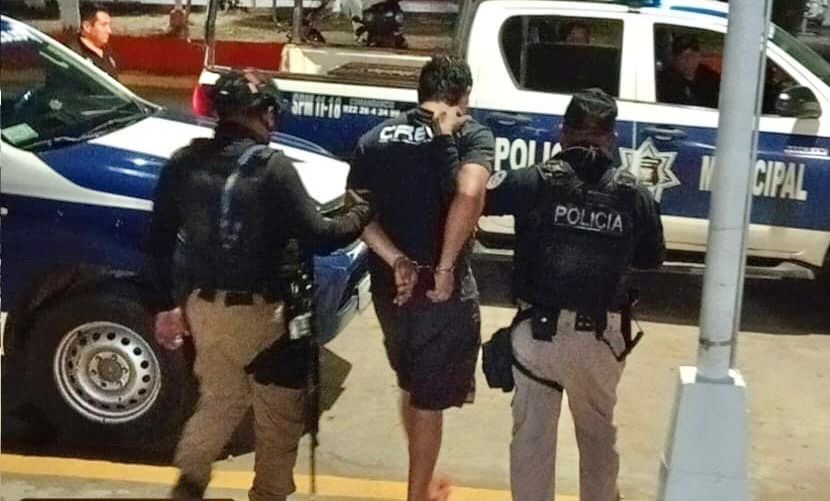 Policía Municipal de Jáltipan detiene a sujeto que lesionó con arma blanca.