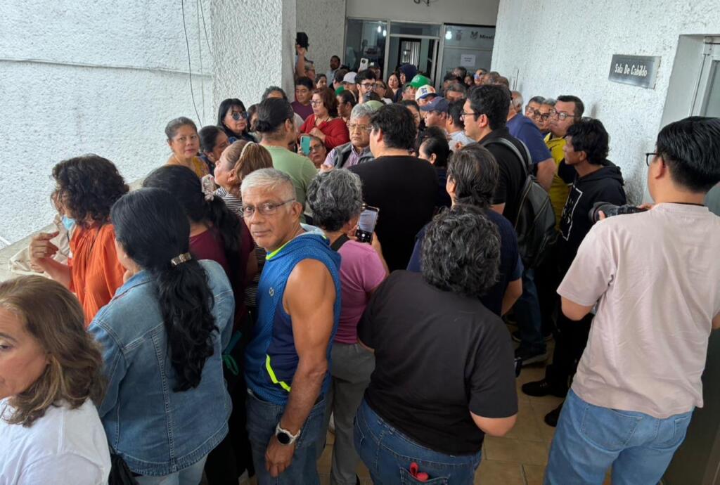 Vecinos piden condonación por agua contaminada en la Soto Innes; alcalde plantea “borrón y cuenta nueva” general para ciudadanos