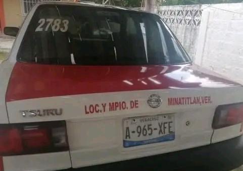 🚨 Se lo llevaron en minutos: desaparece taxi en plena plaza de Insurgentes Sur