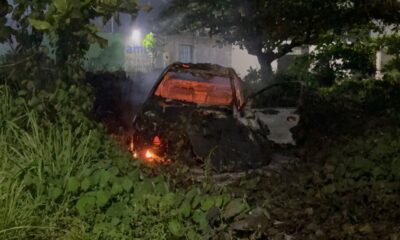 Incendio de camioneta abandonada desata quema de pastizales en la colonia Antonio Luna