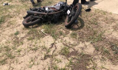 *Luis Ángel, motociclista que se accidentó en el malecón, tiene una fractura en su cadera. EL IMSS se negó a operarlo, ahora requiere una cirugía de más de 100 mil pesos para volver a caminar correctamente*