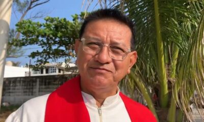 Piden paz y alto a la inseguridad durante el Viacrucis en Coatzacoalcos