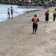 Guardavidas piden a bañistas prevenir incidentes en el mar en Coatzacoalcos, sobre todo en las escolleras