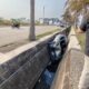 *Perdió el control y terminó en canal frente a Plaza Forum Coatzacoalcos