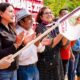Guillermo Reyes Espronceda da banderazo de inicio al mantenimiento de caminos rurales