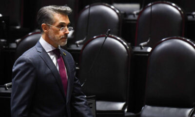 Sergio Mayer renuncia a Morena; su salida es irrevocable y por motivos personales