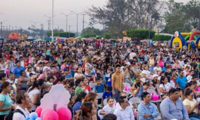 Gobierno de Minatitlán festejó a los niños con divertido festival