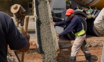 Gobierno de Minatitlán refuerza la infraestructura vial