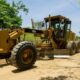 Gobierno de Minatitlán realiza trabajos de rastreo y cuneteo en área rural