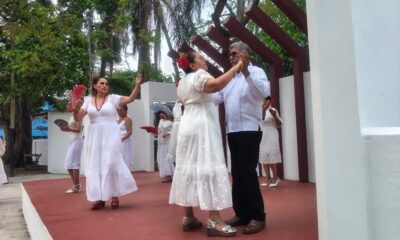 Minatitlán fortalece la convivencia social con presentación de danzón