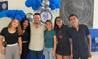 Alcalde de Cosoleacaque realiza recorrido y atiende a estudiantes y vecinos