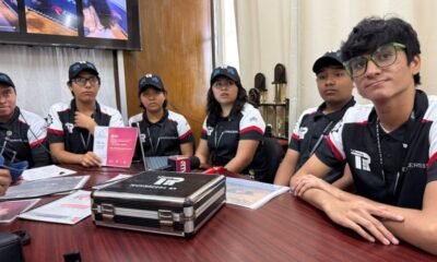 Estudiantes de bachillerato de Coatzacoalcos clasifican a nacional de proyectos de autos monoplaza a nivel nacional