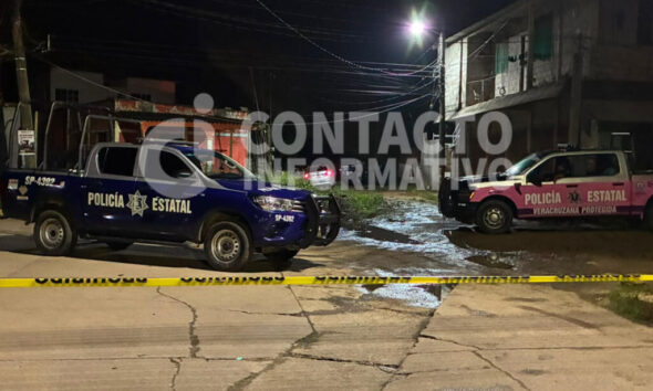 (+VIDEO) ¡SE LES ESCAPAN! PERSECUCIÓN Y BALACERA TERMINAN CON AUTO ABANDONADO EN EL PLAYÓN SUR