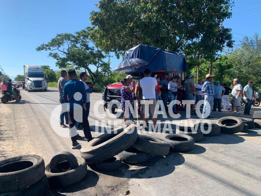 Liberan carretera en Mapachapa, pero sigue conflicto por retención de mototaxis