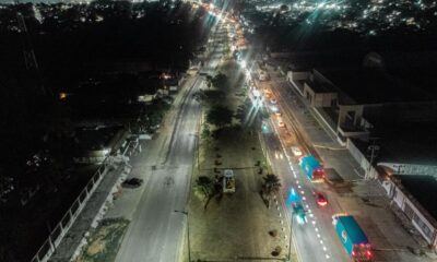 Gobierno de Cosoleacaque rehabilita luminarias de la Transístmica