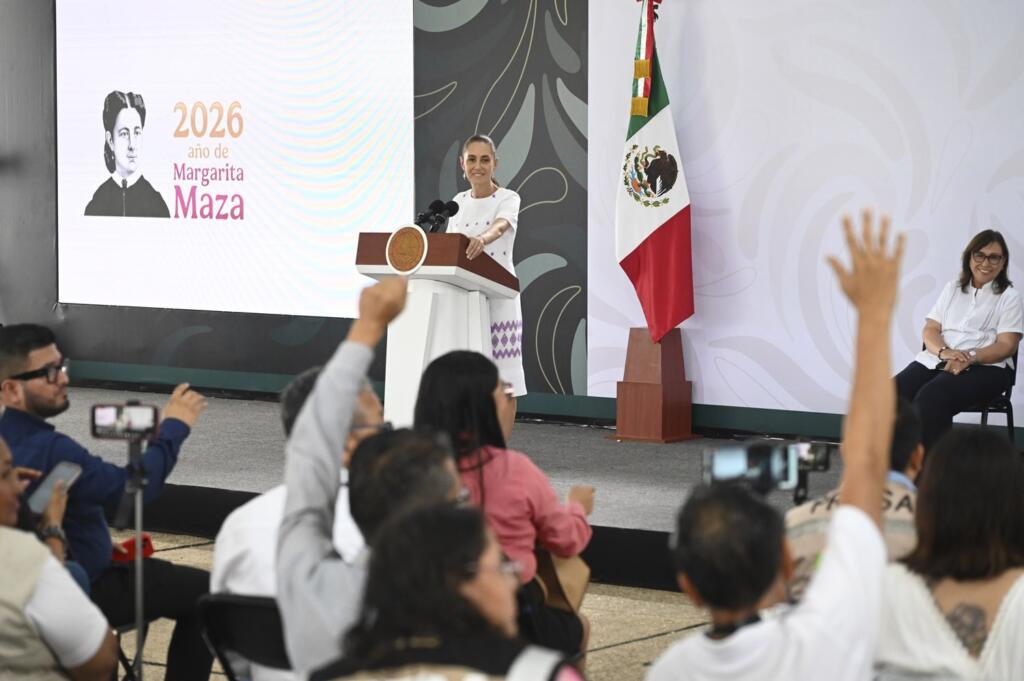 Celebra Pedro Miguel Rosaldo inversiones federales para Coatzacoalcos
