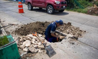 Gobierno Municipal realiza reparación en toma domiciliaria
