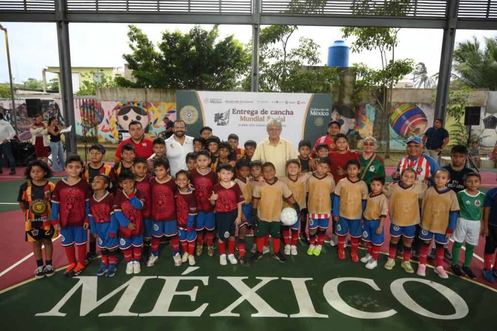 “Que ruede el balón”: inauguran canchas rehabilitadas del Mundial Social 2026 en Coatzacoalcos