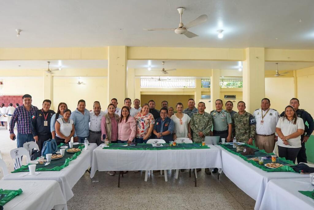 Guillermo Reyes Espronceda participa en la Mesa de Seguridad para la Construcción de la Paz