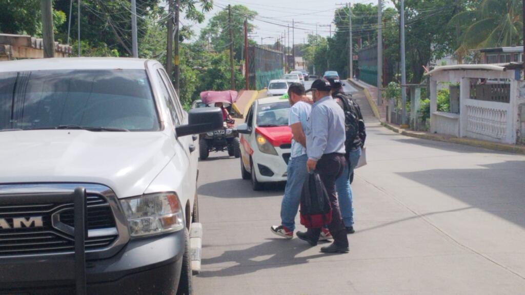 Detienen a profesor del COBAEV 04 de Agua Dulce por presunto abuso sexual agravado contra una alumna