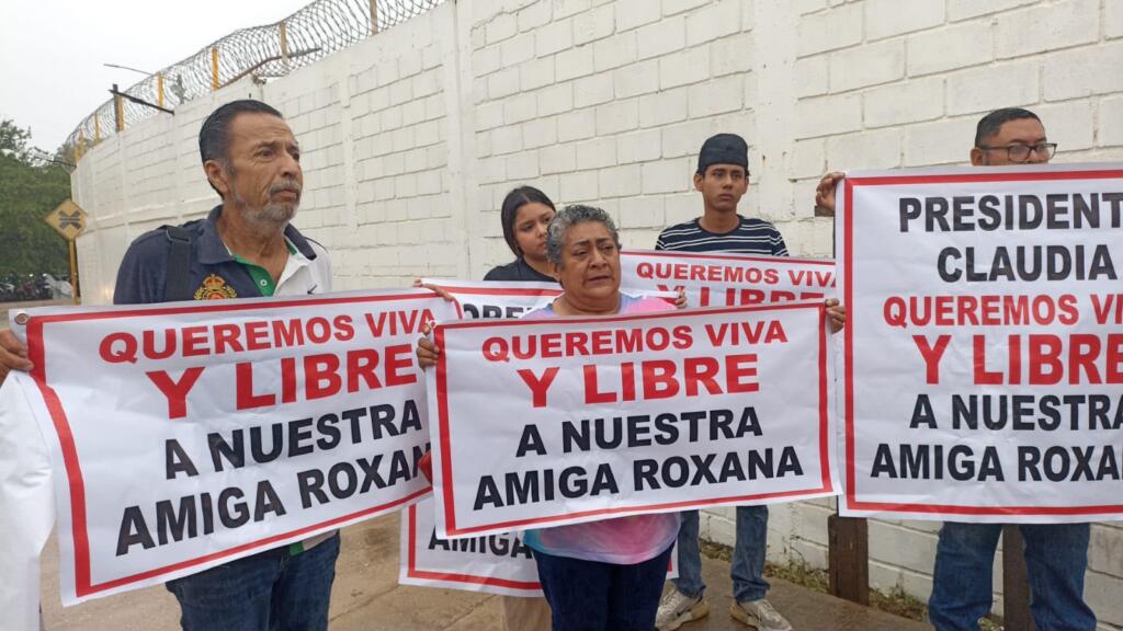 *” Jugaron con nuestros sentimientos”, señala madre de Roxana Berenice Guzmán, respecto a las páginas que publicaron que había sido localizada*