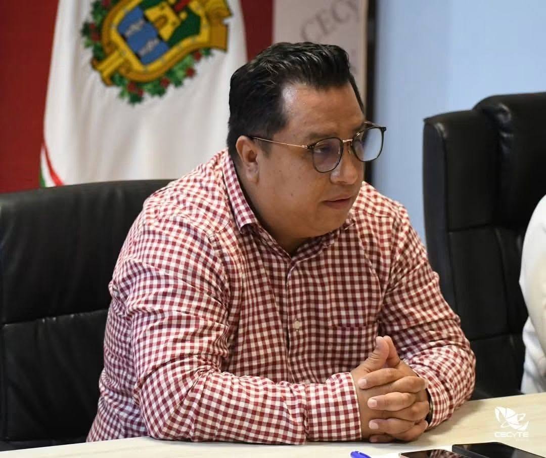 Nombran al yerno de la ex alcaldesa Carmen Medel como director general del Colegio de Estudios Científicos y Tecnológicos del Estado de Veracruz (CECYTEV)
