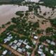 Lluvias deja inundaciones en #Isla; activan operativo de emergencia y esperan al Ejército