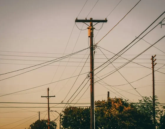 ¡Santa Clara sigue a oscuras! Vecinos cumplen más de cuatro días sin energía y advierten posible protesta