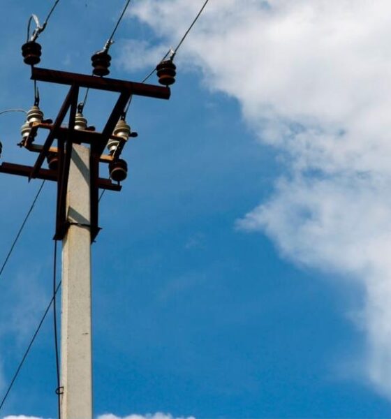 Después de cinco días, CFE restablece la energía eléctrica en la colonia Santa Clara