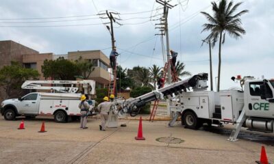 *CFE planea sustituir 300 postes en mal estado en Coatzacoalcos*