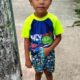 Niño de 4 años es encontrado solo afuera de un Oxxo; aseguró que su papá volvería por él