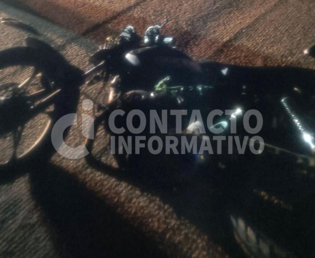 Madre e hijo permanecen graves tras accidente en moto ocurrido en Barrancas; familiares piden apoyo para cubrir gastos médicos